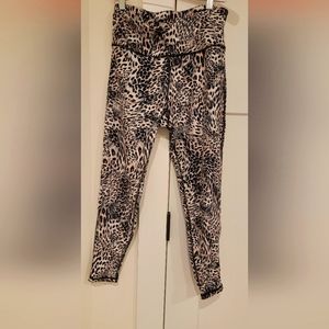 Betsey Johnson leggings